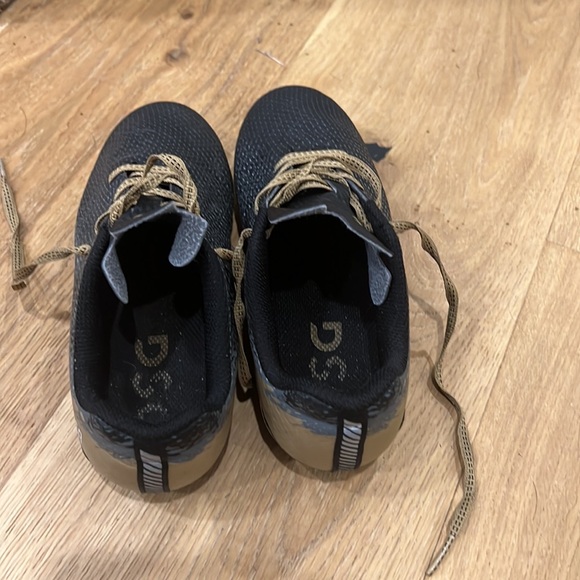 DSG youth cleats - Picture 3 of 4